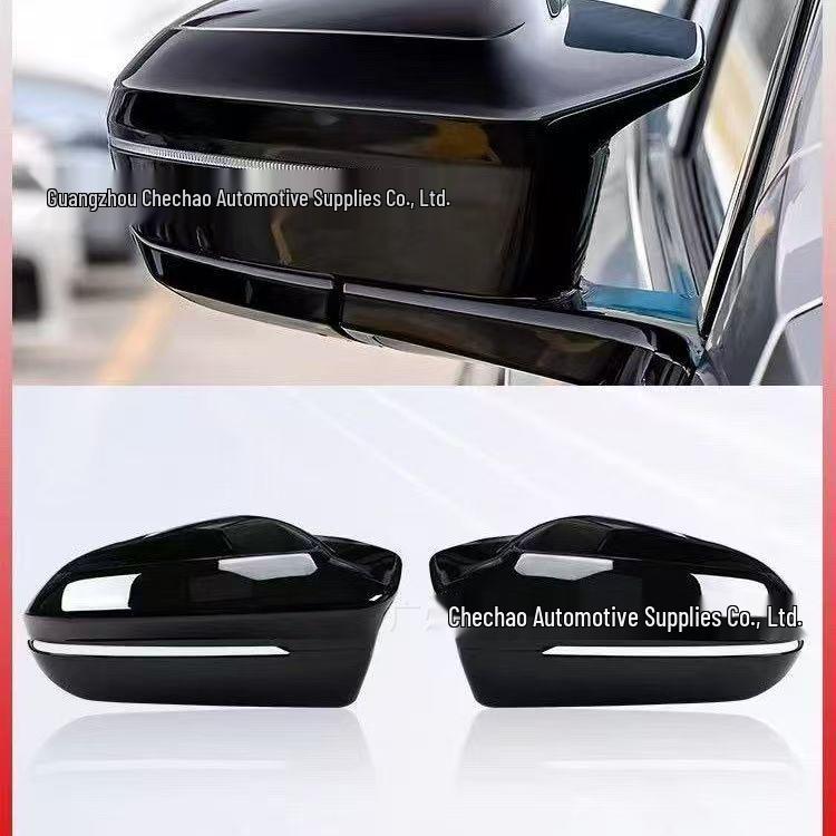 Compatible with BMW 5 Series G60 & 7 Series G70 Dry Carbon Fiber Horn-Shaped Rearview Mirror Cover.
Compatible with BMW 5 Series G60 & 7 Series G70 Dry Carbon Fiber Horn-Shaped Rearview Mirror Cover.