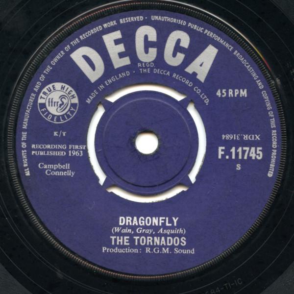 7inch Record TORNADOS Dragonfly F11745 Decca 1963 UK Rock Used
7inch Record TORNADOS Dragonfly F11745 Decca 1963 UK Rock Used