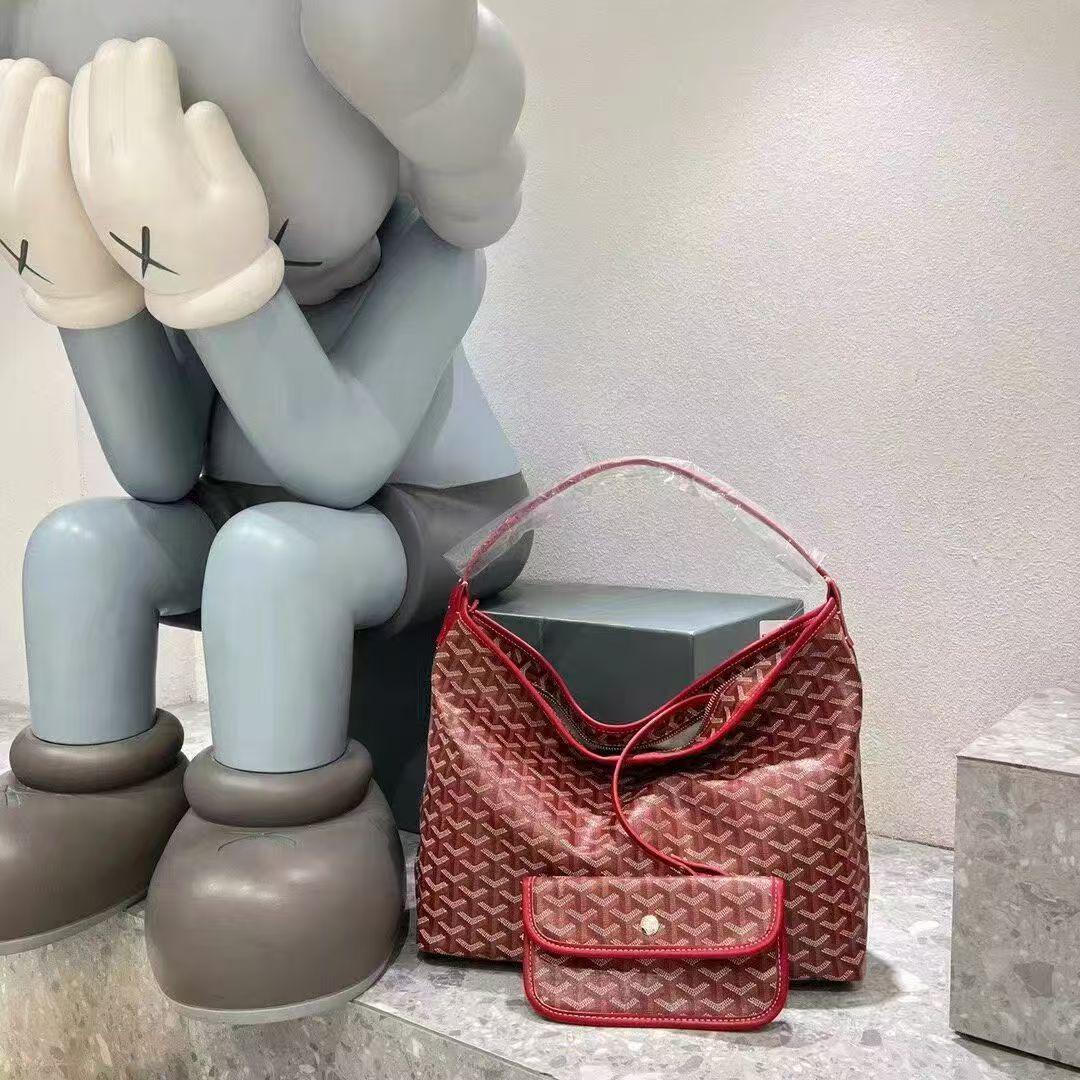 Сумка-тоут Hobo с узором «гусиная лапка» для подмышки - Вместительная двусторонняя модная сумка для мамы и ребенка вино красного
Сумка-тоут Hobo с узором «гусиная лапка» для подмышки - Вместительная двусторонняя модная сумка для мамы и ребенка вино красного