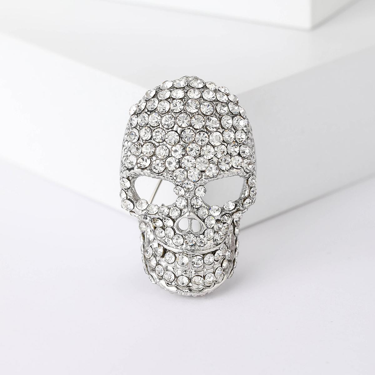 Halloween Fashion Rhinestone Skull Brooches for Women Face Pins Keychain Event Party New Gifts Jewelry Decoration Accessories
Halloween Fashion Rhinestone Skull Brooches for Women Face Pins Keychain Event Party New Gifts Jewelry Decoration Accessories