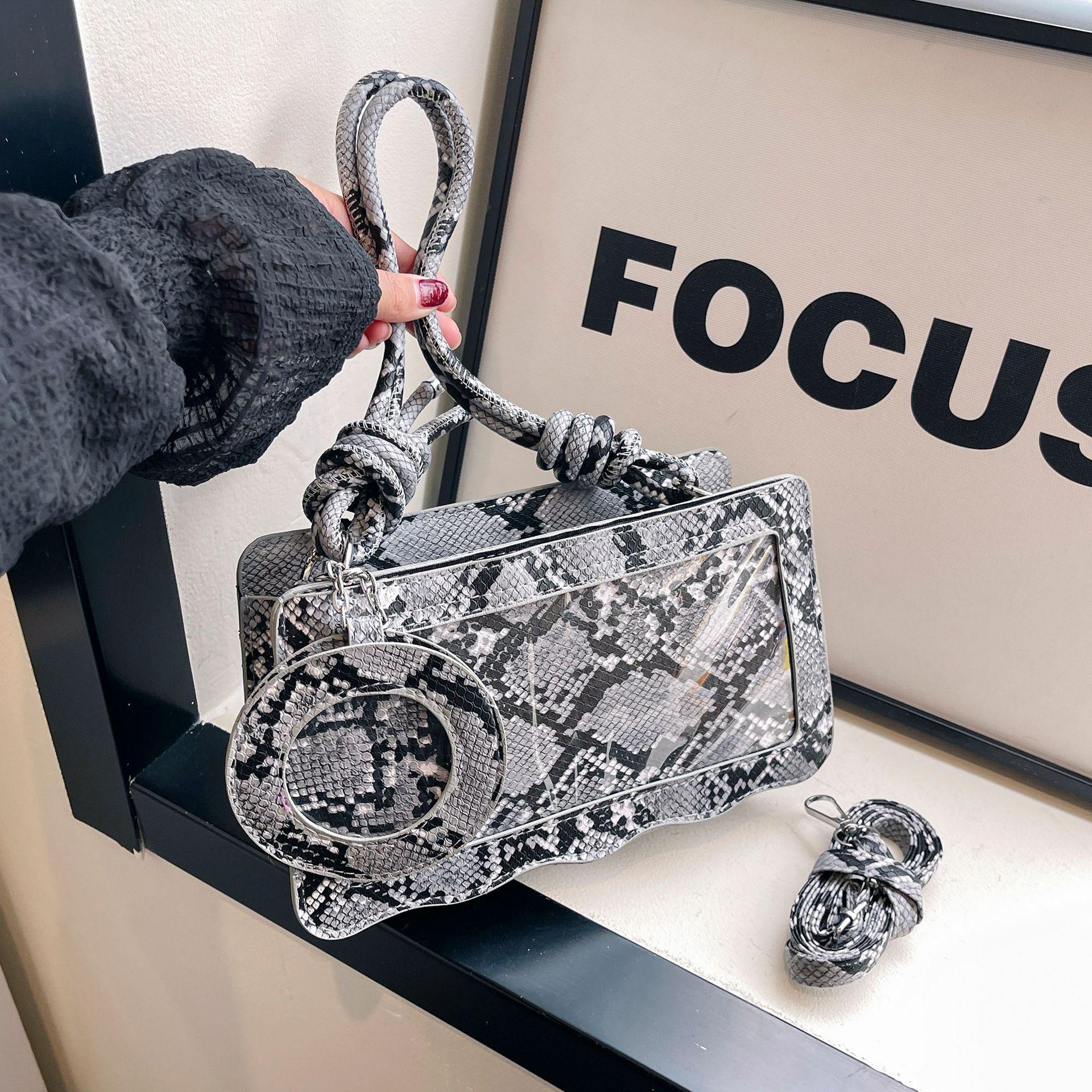 Portable wallet, mother and baby, mommy storage, multi-functional casual zipper, mother bag, mobile phone bag can be placed. серый
Portable wallet, mother and baby, mommy storage, multi-functional casual zipper, mother bag, mobile phone bag can be placed. серый