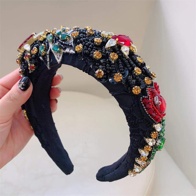 Розовые Красные Обручи для Волос Ретро Барокко Стразы Ручной Работы Обручи для Головы Женский Стиль Мода Высококачественные Губчатые Аксессуары для Волос
Розовые Красные Обручи для Волос Ретро Барокко Стразы Ручной Работы Обручи для Головы Женский Стиль Мода Высококачественные Губчатые Аксессуары для Волос