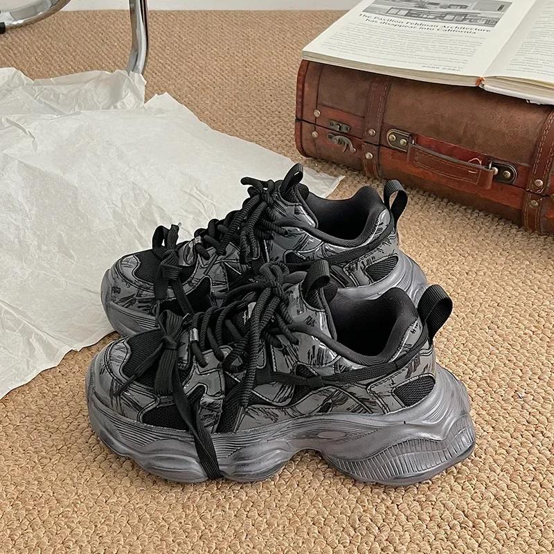 Fashion Men/woman Sneakers Black Shoes Graffiti Thick Sole Height Increasing Couple s Trendy Casual Shoes Lace Up Anti Slip Sports Shoes 44
Fashion Men/woman Sneakers Black Shoes Graffiti Thick Sole Height Increasing Couple s Trendy Casual Shoes Lace Up Anti Slip Sports Shoes 44