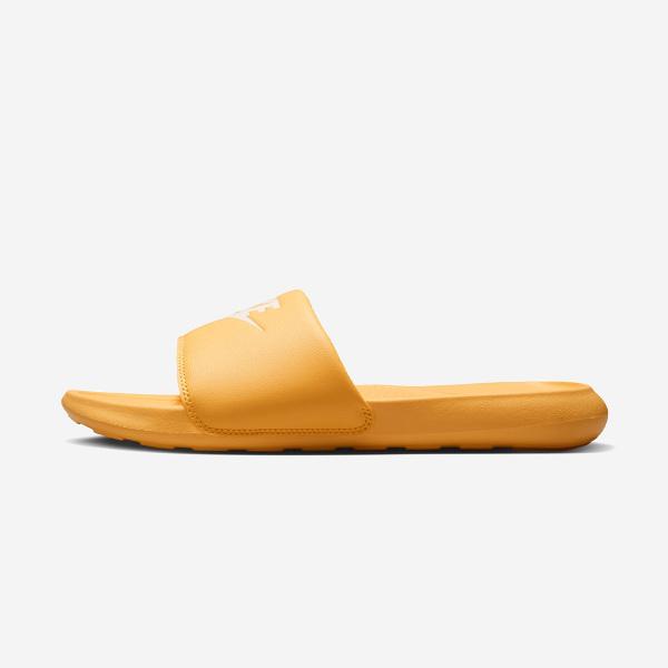 Женские шлепанцы Nike Victory One, CN9677-1020098502
Женские шлепанцы Nike Victory One, CN9677-1020098502