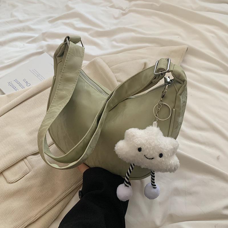 Large-capacity commuter tote bag 2024 new summer beautiful casual underarm bag fashionable single shoulder oblique span women s bag зелений
Large-capacity commuter tote bag 2024 new summer beautiful casual underarm bag fashionable single shoulder oblique span women s bag зелений