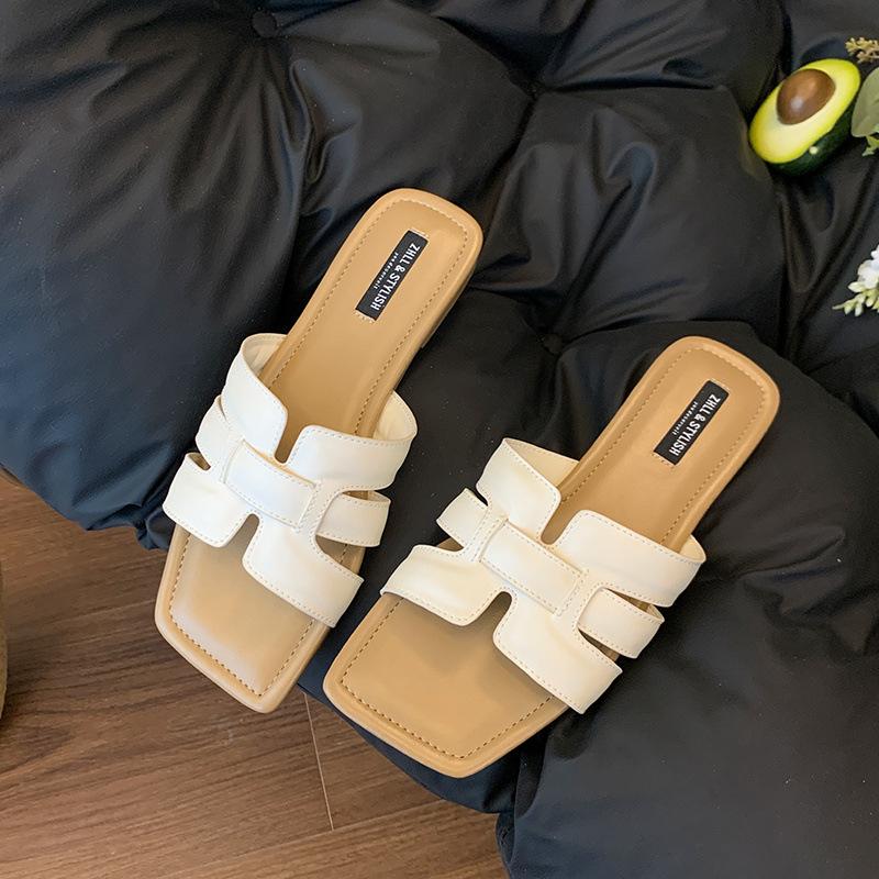 Summer new simple solid color large size oneword casual flatbottomed cool slippers fattened and widened large size women s shoes 45
Summer new simple solid color large size oneword casual flatbottomed cool slippers fattened and widened large size women s shoes 45