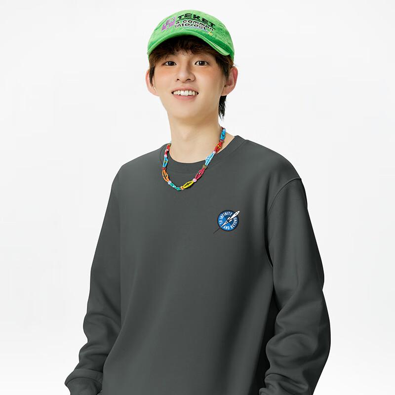 MINISO Men s Disney Collaboration Cleanfit Heavyweight Crewneck Sweatshirt XL
MINISO Men s Disney Collaboration Cleanfit Heavyweight Crewneck Sweatshirt XL