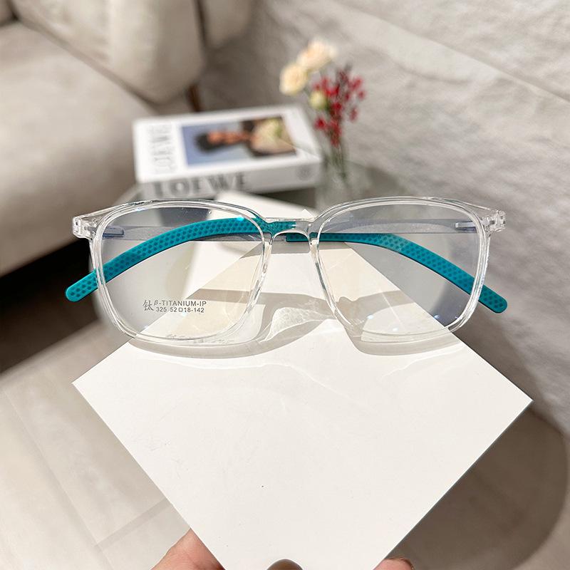Danyang Glasses 325 Ultralight TR90 Pure Titanium Retro Square Prescription Eyeglass Frame
Danyang Glasses 325 Ultralight TR90 Pure Titanium Retro Square Prescription Eyeglass Frame
