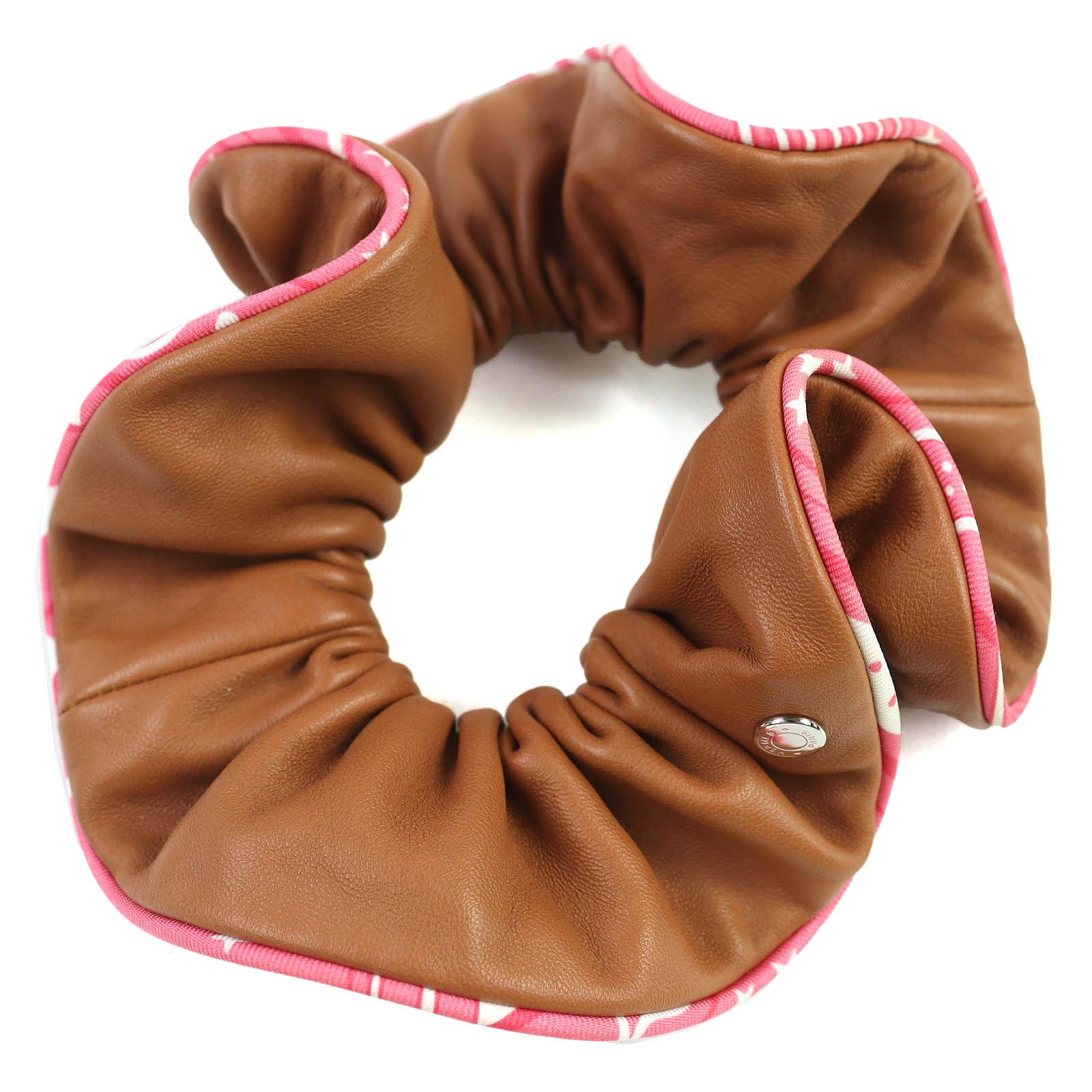 HERMES claudia chou chou Clous de Sel Твіл з шовку Аксесуар для волосся Гумка для волосся шкіра Вживаний
HERMES claudia chou chou Clous de Sel Твіл з шовку Аксесуар для волосся Гумка для волосся шкіра Вживаний