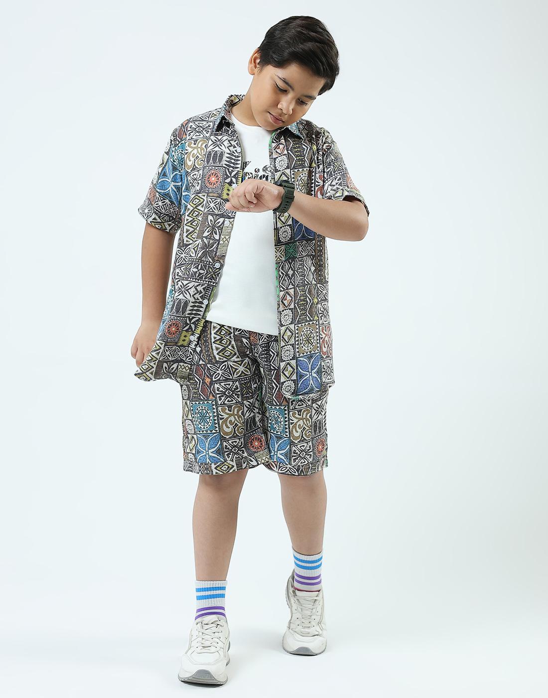Monte Carlo Boys Blue Printed Collared Neck Half Sleeve Bermuda Set 7-8 Years синий
Monte Carlo Boys Blue Printed Collared Neck Half Sleeve Bermuda Set 7-8 Years синий