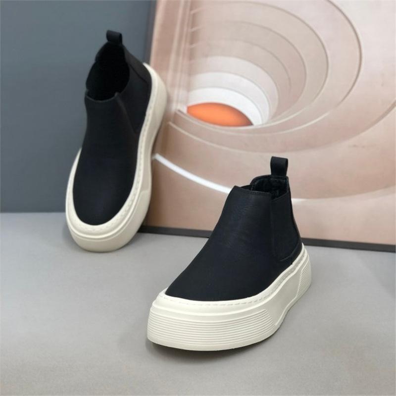 New high-top casual shoes thick baseplate shoes comfortable breathable shoes 43 чорний
New high-top casual shoes thick baseplate shoes comfortable breathable shoes 43 чорний