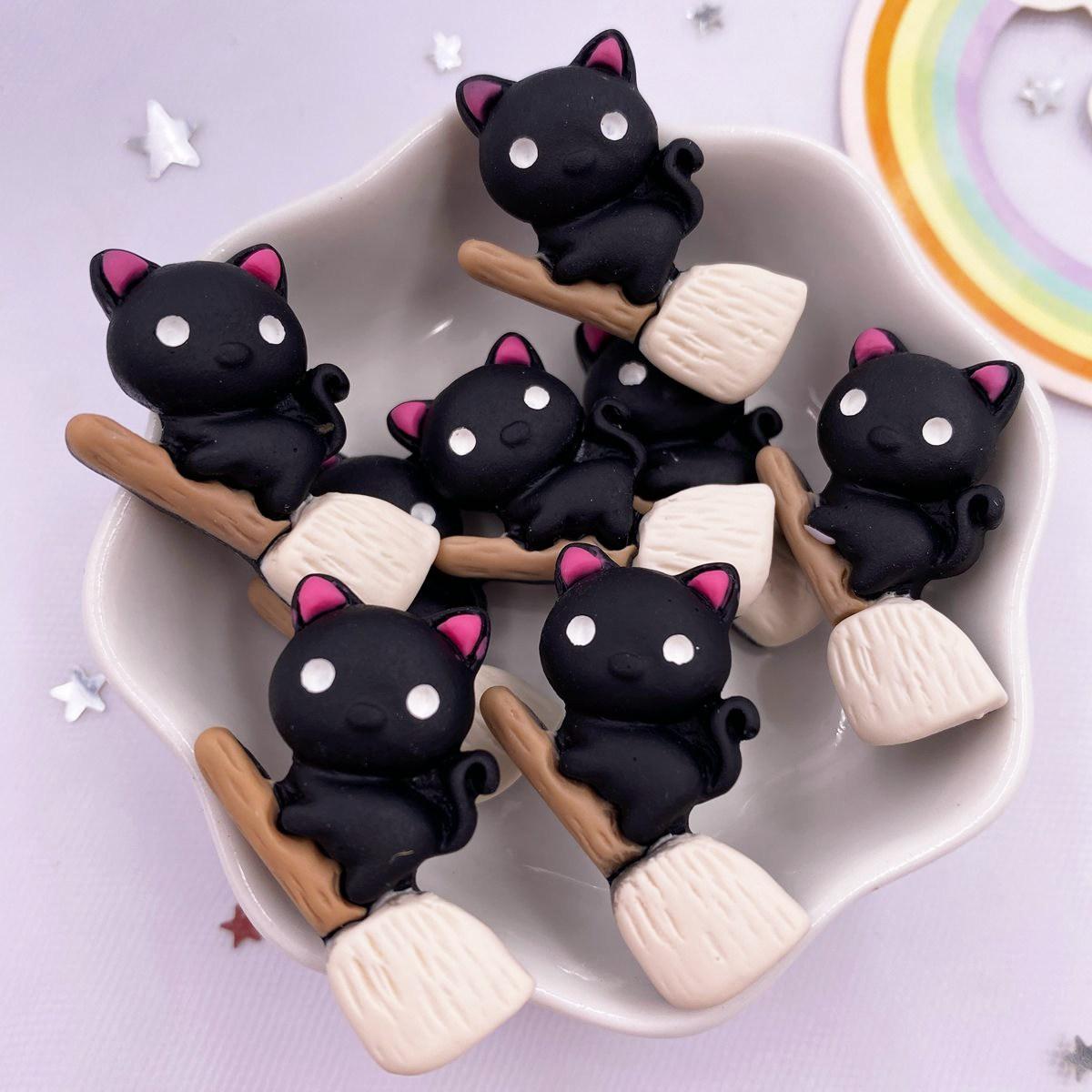 Смола Каваи Красочная Тыква Демон Метла Эльф Фиолетовая Шляпа Плоская задняя часть Мультяшные Фигурки 10 ШТ. Скрапбукинг DIY Хэллоуин Декор Поделки
Смола Каваи Красочная Тыква Демон Метла Эльф Фиолетовая Шляпа Плоская задняя часть Мультяшные Фигурки 10 ШТ. Скрапбукинг DIY Хэллоуин Декор Поделки