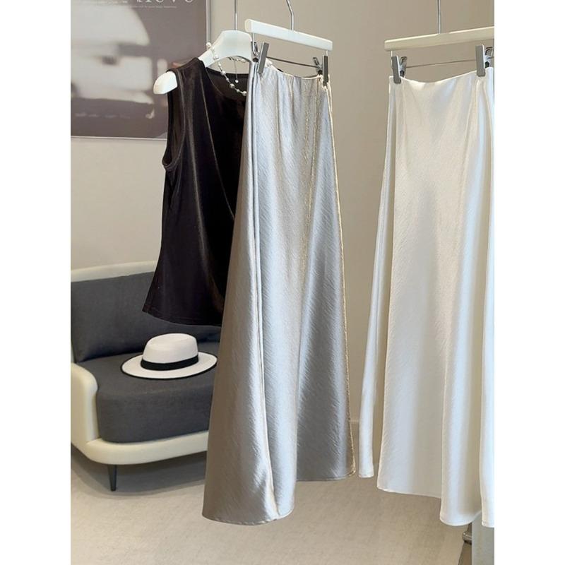 Glossy acetic acid satin skirt women s autumn high-waisted small slim hip-wrapped fishtail skirt L срібний
Glossy acetic acid satin skirt women s autumn high-waisted small slim hip-wrapped fishtail skirt L срібний