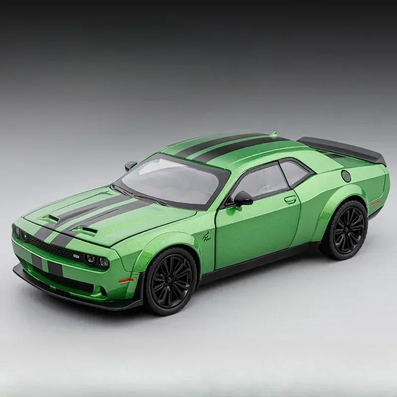 1:22 SRT Hellcat Classic Sports Car Alloy Diecast Model Car Sound Light Pull Back Collection Hobby Toy Gift
1:22 SRT Hellcat Classic Sports Car Alloy Diecast Model Car Sound Light Pull Back Collection Hobby Toy Gift