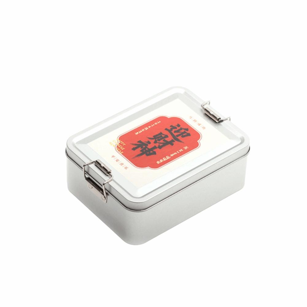 Durable Square Shape Tinplate Box Rectangular Design Metal Material Biscuit Box With Lid Buckle Gift Box Desktop Storage
Durable Square Shape Tinplate Box Rectangular Design Metal Material Biscuit Box With Lid Buckle Gift Box Desktop Storage