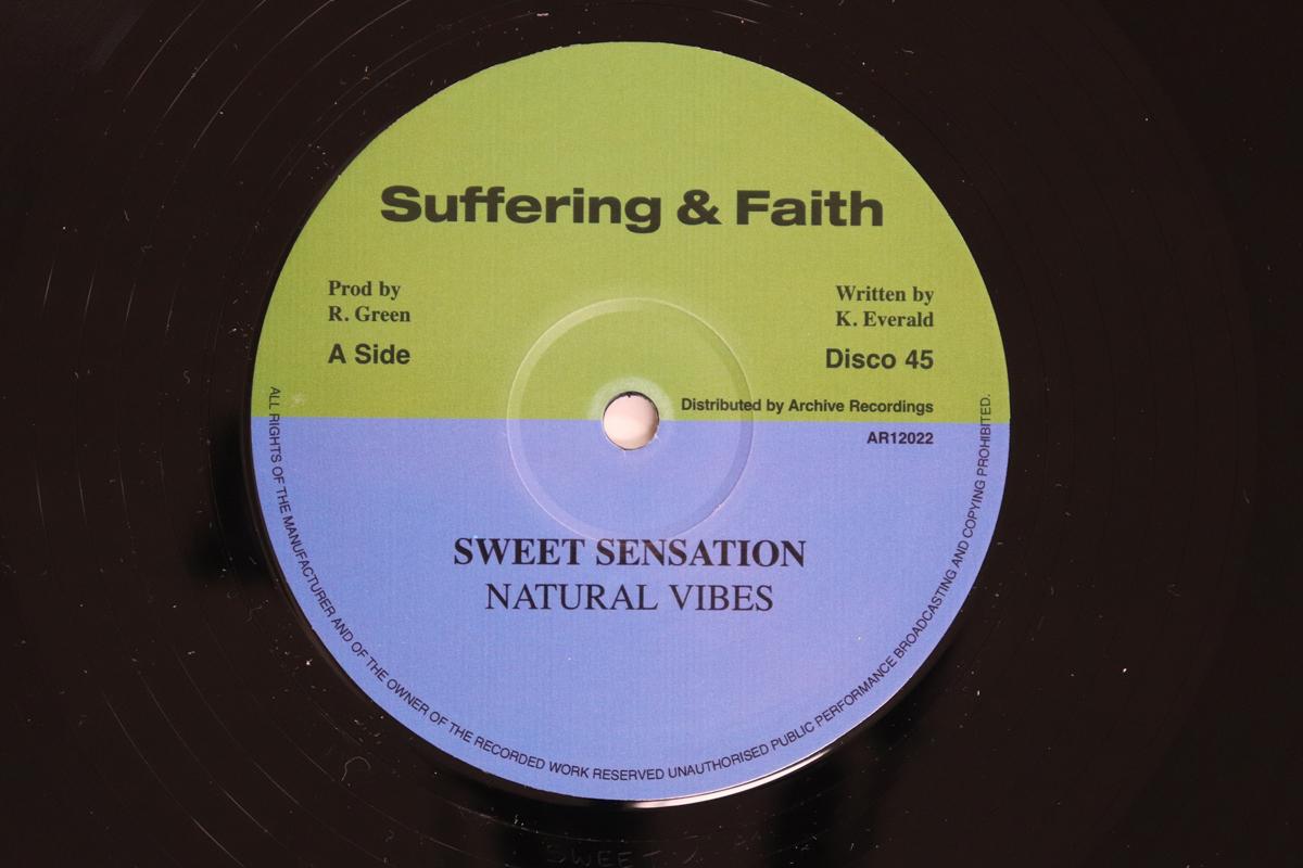 12inch Record NATURAL VIBES - Sweet Sensation AR12022 SUFFERING & FAI 2018 UK Reggae, Ska & Dub Used
12inch Record NATURAL VIBES - Sweet Sensation AR12022 SUFFERING & FAI 2018 UK Reggae, Ska & Dub Used