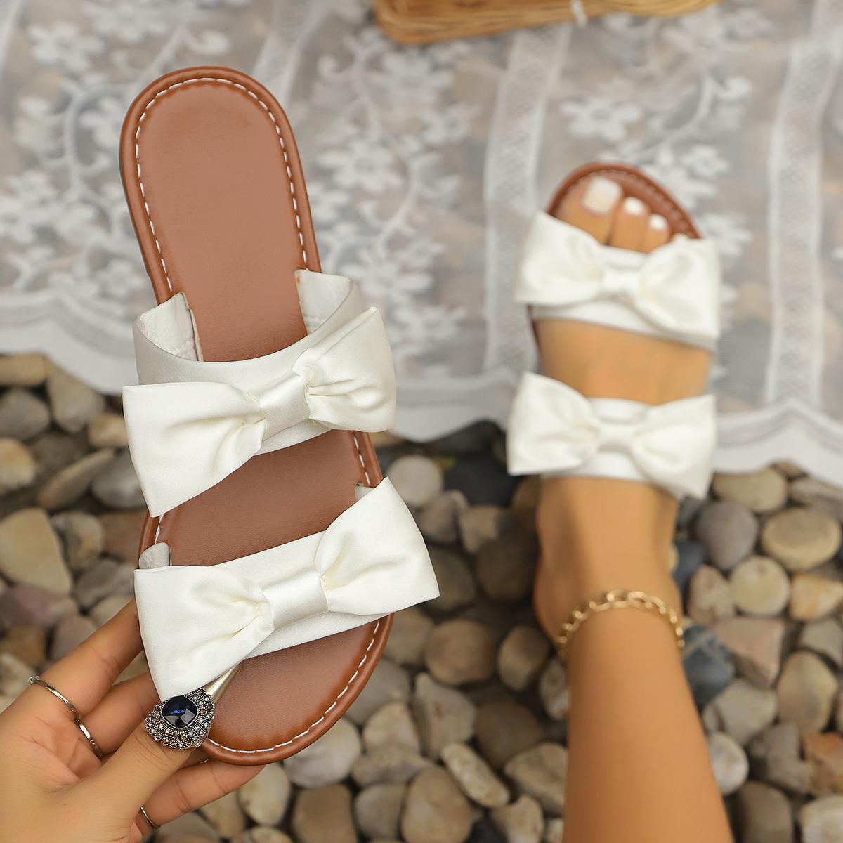 Летние новые женские тапочки с круглым носком и открытым носком, женская обувь, повседневные нескользящие пляжные сандалии, удобные плоские тапочки, шлепанцы для женщин 36
Летние новые женские тапочки с круглым носком и открытым носком, женская обувь, повседневные нескользящие пляжные сандалии, удобные плоские тапочки, шлепанцы для женщин 36