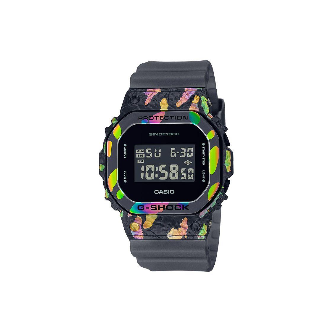 Casio Waterproof 200 M Quartz Movement Resin Strap Watch Men watches Black GM-5640GEM-1 Black Dial
Casio Waterproof 200 M Quartz Movement Resin Strap Watch Men watches Black GM-5640GEM-1 Black Dial