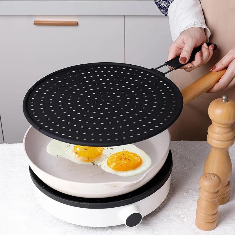 1pc Silicone Kitchen Splatter Screen with Handle Heat-resisting Oil Splash Guard Drain Board Cover Kitchen Frying Pan Lid чёрный
1pc Silicone Kitchen Splatter Screen with Handle Heat-resisting Oil Splash Guard Drain Board Cover Kitchen Frying Pan Lid чёрный