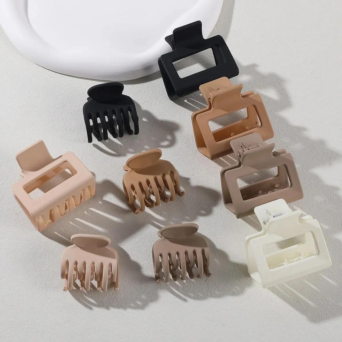 2Pcs Fashion Medium Hair Claw Clips for Women Crab Clamps Charm Solid Color Hair Clips Lady Hairpins Headdress Hair Accessories
2Pcs Fashion Medium Hair Claw Clips for Women Crab Clamps Charm Solid Color Hair Clips Lady Hairpins Headdress Hair Accessories