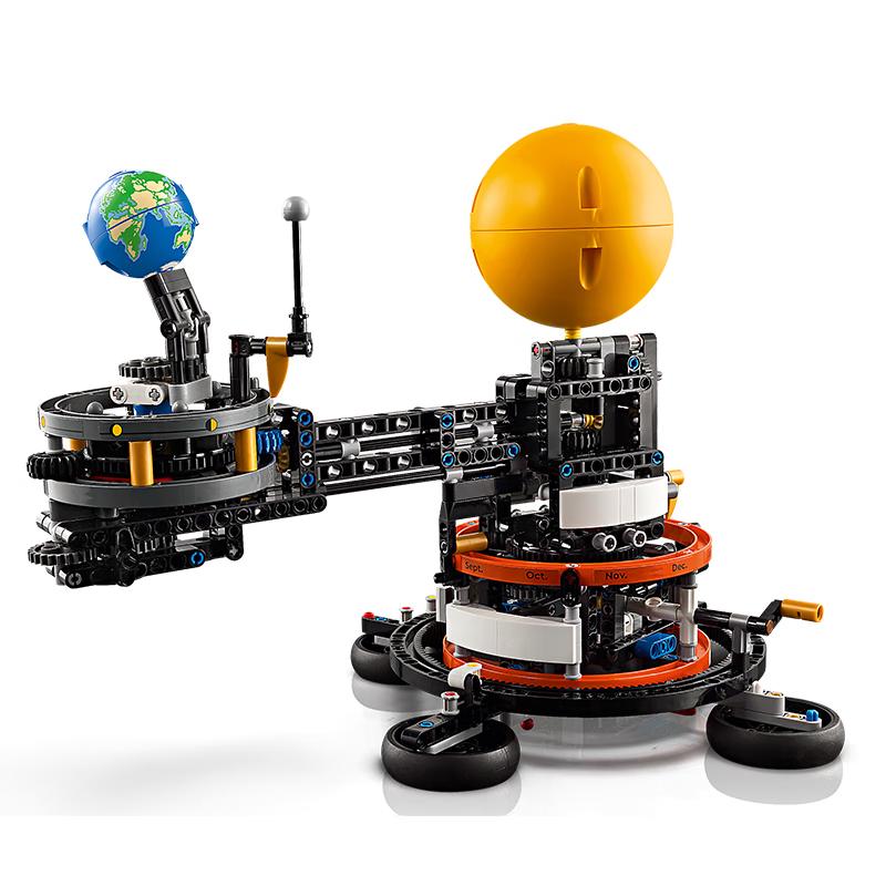 LEGO Technic 42179 Earth and Moon Orbit Model
LEGO Technic 42179 Earth and Moon Orbit Model
