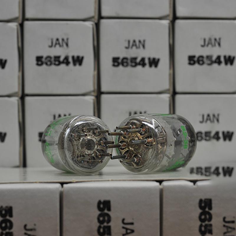 5654W Electron Vacuum Tube Upgrade 5725 6J1 6H1N EF95 403A 6AK5 CV4010 M8100 6096 CV850 EF95 6J1P-EV Matched
5654W Electron Vacuum Tube Upgrade 5725 6J1 6H1N EF95 403A 6AK5 CV4010 M8100 6096 CV850 EF95 6J1P-EV Matched