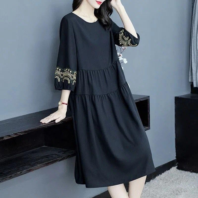 Women s Clothing Loose Temperament Chubby Girl Slim Looking Long Sleeves Dress
Women s Clothing Loose Temperament Chubby Girl Slim Looking Long Sleeves Dress