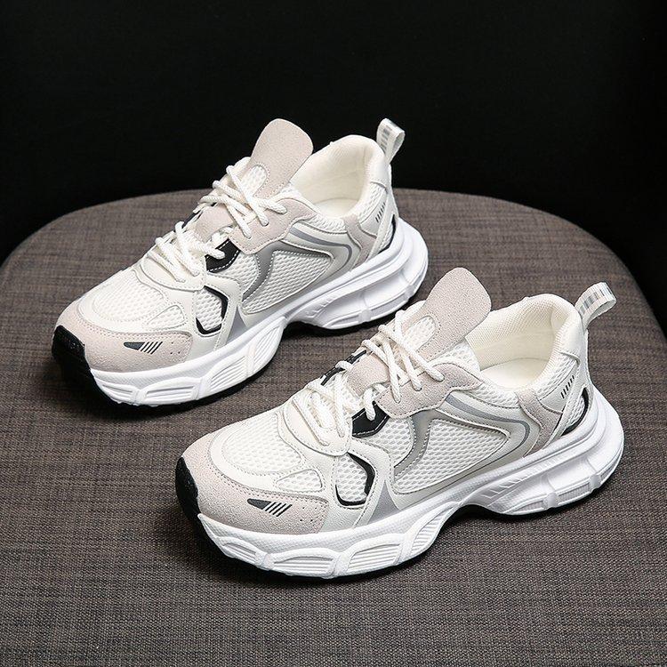 Dad shoes new spring and autumn mesh casual running sports shoes platform breathable shoes tide 35 белый
Dad shoes new spring and autumn mesh casual running sports shoes platform breathable shoes tide 35 белый