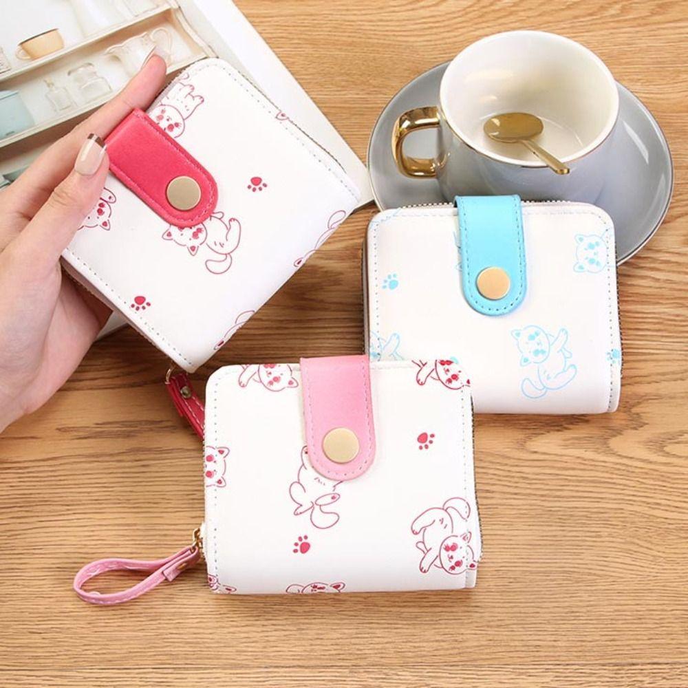 Кошелек с рисунком кошки из мультфильма Pu, пуговица, держатель для карт Kawaii, милый короткий школьный кошелек для монет жёлтый
Кошелек с рисунком кошки из мультфильма Pu, пуговица, держатель для карт Kawaii, милый короткий школьный кошелек для монет жёлтый