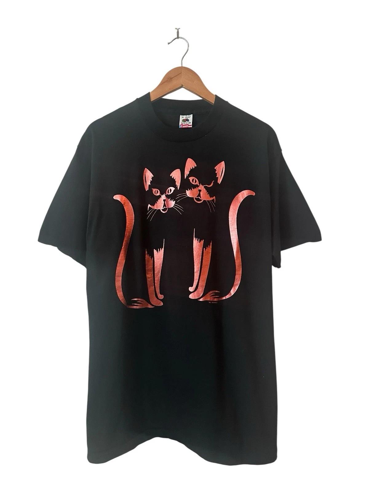 Vintage Cat T Shirt Men’s XL Black 90’s Gold USA 3XL
Vintage Cat T Shirt Men’s XL Black 90’s Gold USA 3XL