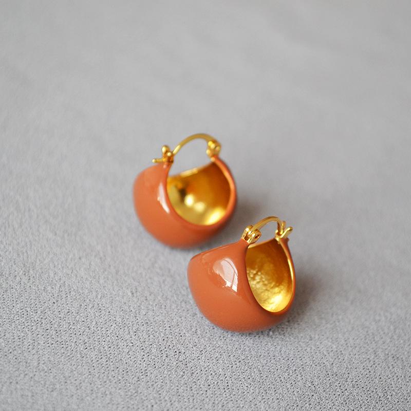 Gold-Plated Brass Handmade Enamel Earrings in Maillard Brown – Japanese & Korean Design коричневый
Gold-Plated Brass Handmade Enamel Earrings in Maillard Brown – Japanese & Korean Design коричневый