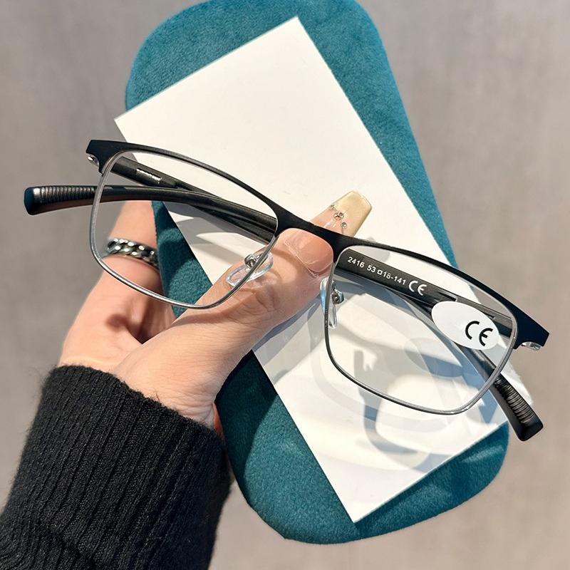 Модні металеві квадратні окуляри для читання, що блокують синє світло, класичні окуляри для пресбіопії в діловому стилі з плюсовими діоптріями +4
Модні металеві квадратні окуляри для читання, що блокують синє світло, класичні окуляри для пресбіопії в діловому стилі з плюсовими діоптріями +4