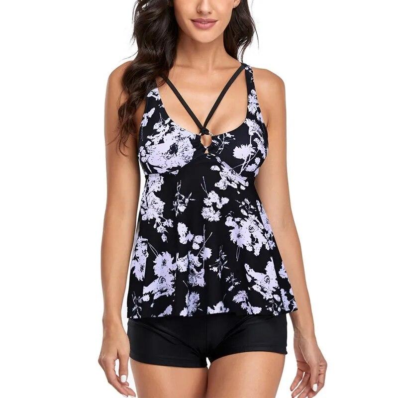 Женский купальник с разрезом L
Женский купальник с разрезом L