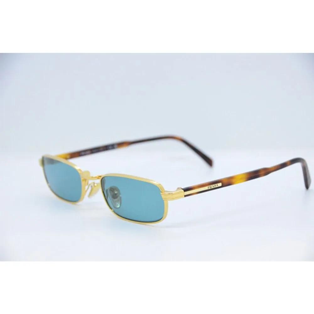 SPR B54 5AK40K 54, Prada Metal Plastic Sunglasses, PRADA PR B54S
SPR B54 5AK40K 54, Prada Metal Plastic Sunglasses, PRADA PR B54S