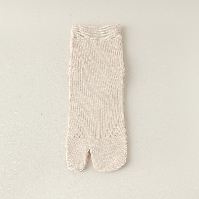 Cotton Socks with Excellent Sweat Absorption and Deodorizing Properties. Spring/Summer Lightweight Ankle-length Socks in Solid Colors. 1 pair тілесний
Cotton Socks with Excellent Sweat Absorption and Deodorizing Properties. Spring/Summer Lightweight Ankle-length Socks in Solid Colors. 1 pair тілесний