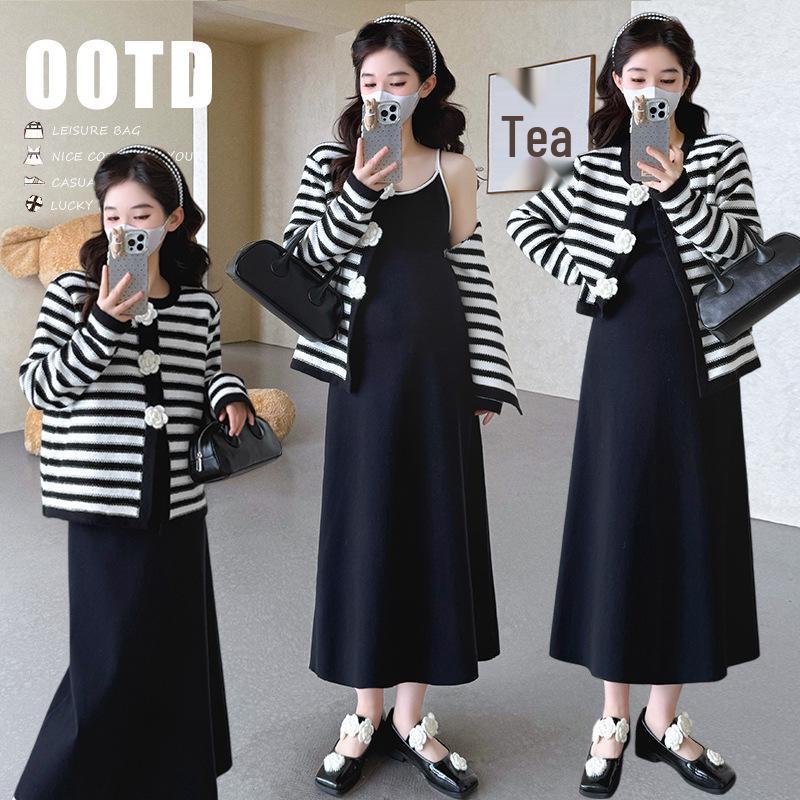 2025 Striped Crochet Camellia Knit Dress for Pregnant Women XL
2025 Striped Crochet Camellia Knit Dress for Pregnant Women XL