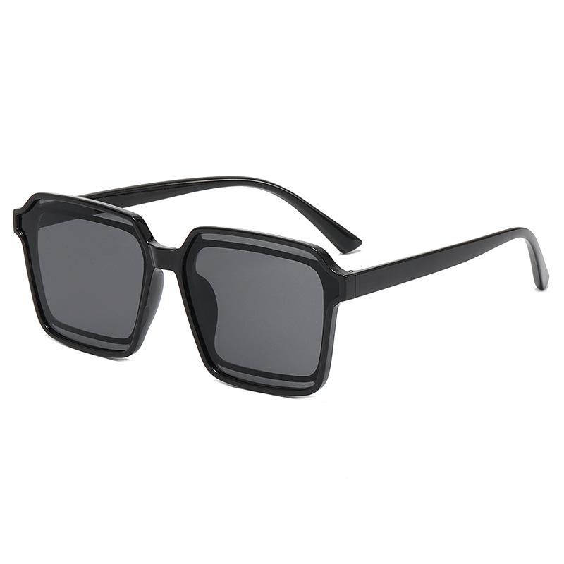 Sunglasses Retro Literary And Versatile Glasses Portable Driving Trend Large Frame Sunglasses
Sunglasses Retro Literary And Versatile Glasses Portable Driving Trend Large Frame Sunglasses