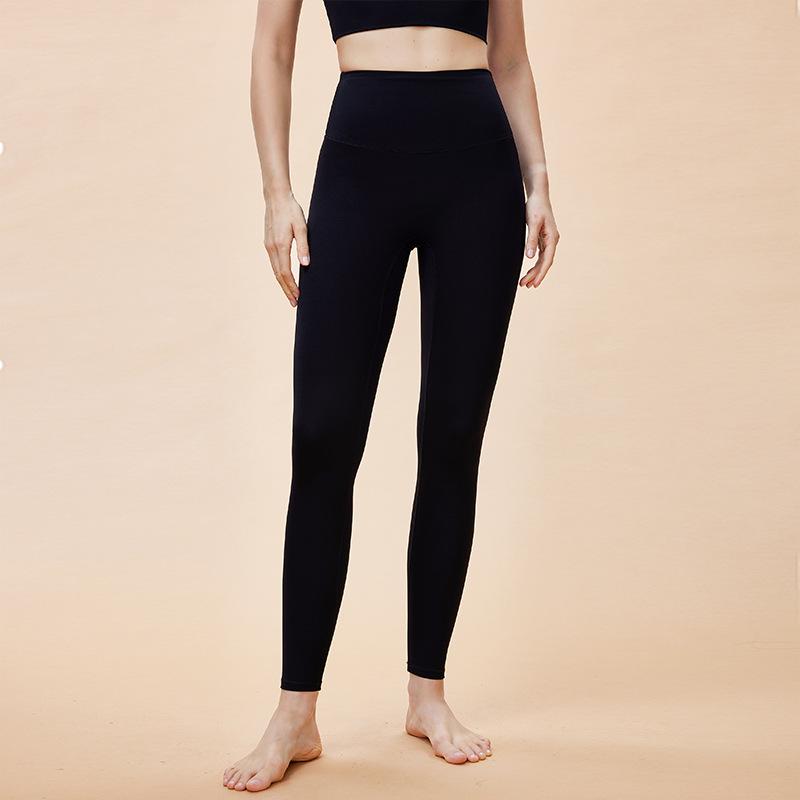 Женские леггинсы для йоги с высокой талией и контролем живота - Эластичные, поднимающие бедра персиковые брюки для фитнеса на открытом воздухе и бега Small чёрный
Женские леггинсы для йоги с высокой талией и контролем живота - Эластичные, поднимающие бедра персиковые брюки для фитнеса на открытом воздухе и бега Small чёрный