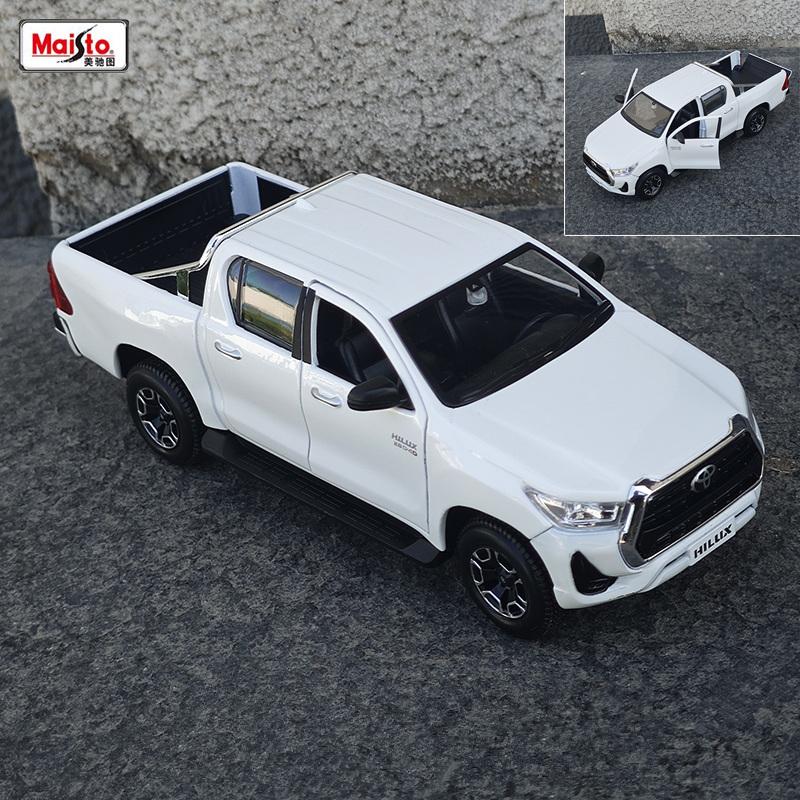 Maisto 1:27 TOYOTA Hilux Pickup Alloy Car Model Diecasts Metal Off-road Vehicles Car Model Simulation Collection Kids Toys Gifts белый
Maisto 1:27 TOYOTA Hilux Pickup Alloy Car Model Diecasts Metal Off-road Vehicles Car Model Simulation Collection Kids Toys Gifts белый