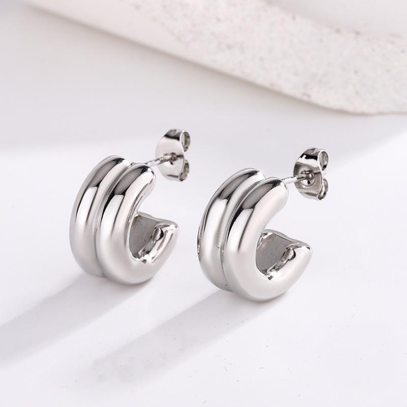 Гальваническое покрытие, передовые круглые золотые двухцветные серьги C-образной формы, персонализированные серьги в стиле легкой роскоши
Гальваническое покрытие, передовые круглые золотые двухцветные серьги C-образной формы, персонализированные серьги в стиле легкой роскоши