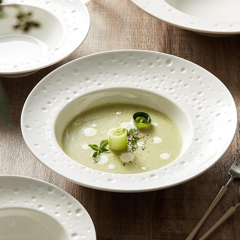 Creative White Ceramic Deep Plate Salad Pasta Bowl Hotel Cutlery Lid Round Soup Plate Cooking Dishes Kitchen Utensils Porcelain
Creative White Ceramic Deep Plate Salad Pasta Bowl Hotel Cutlery Lid Round Soup Plate Cooking Dishes Kitchen Utensils Porcelain