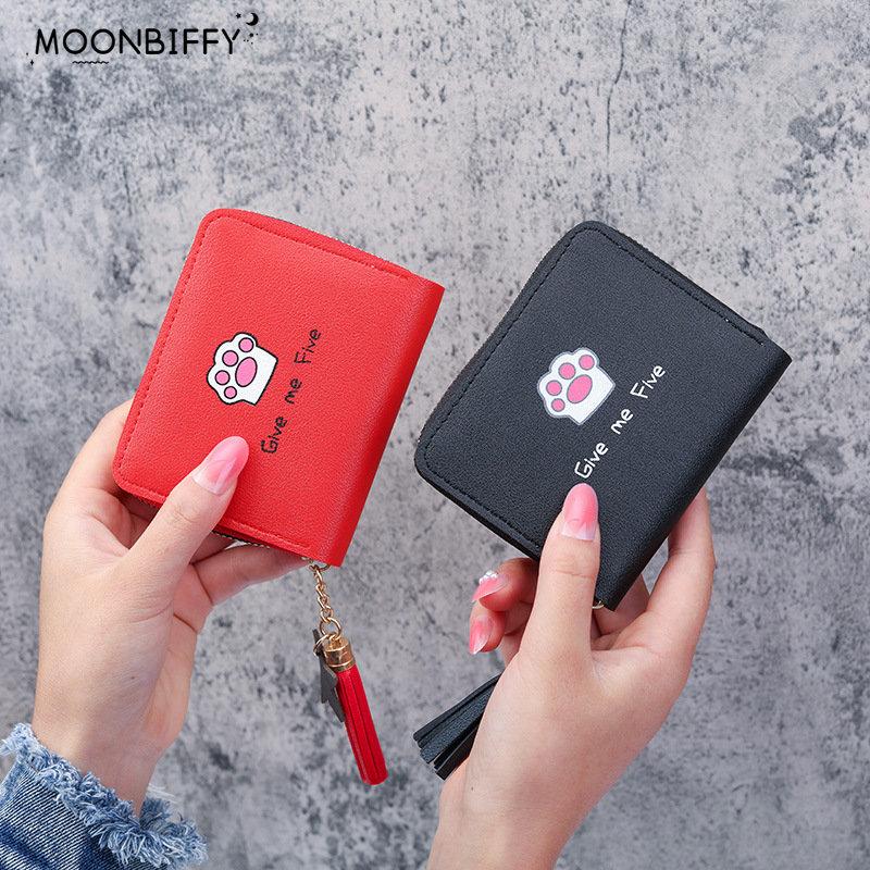 Модный короткий повседневный студенческий кошелек с милым принтом кошачьей лапы, чехол для карт с кисточками на молнии, кошелек для монет, дизайнерский женский кошелек, мини-сумка для денег
Модный короткий повседневный студенческий кошелек с милым принтом кошачьей лапы, чехол для карт с кисточками на молнии, кошелек для монет, дизайнерский женский кошелек, мини-сумка для денег