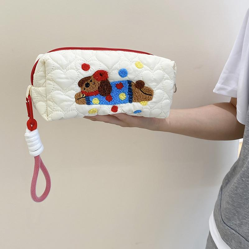 Cartoon Dog Women s Cosmetic Bags Large Capacity Female Makeup Bag Girls Pencil Case Heart Quilted Ladies Dot Clutch Handbags
Cartoon Dog Women s Cosmetic Bags Large Capacity Female Makeup Bag Girls Pencil Case Heart Quilted Ladies Dot Clutch Handbags