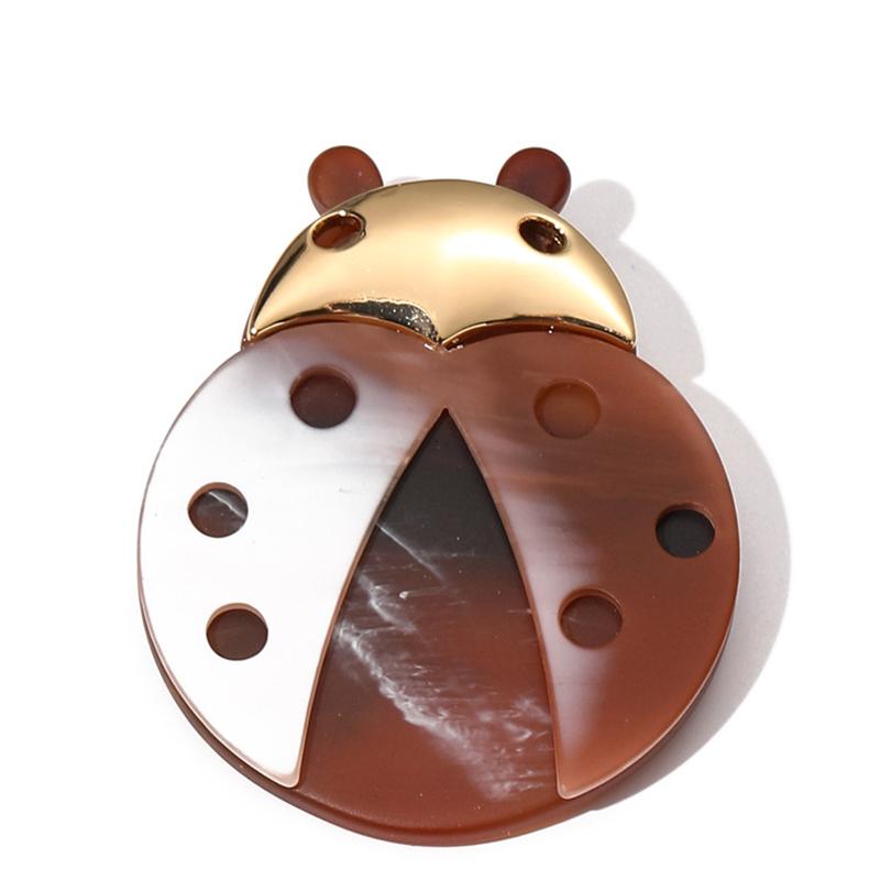 SKEDS Cute Acrylic Ladybug Cartoon Brooch Pin For Women Girls High Quality Student Bag Accessories Insect Series Badges Pins
SKEDS Cute Acrylic Ladybug Cartoon Brooch Pin For Women Girls High Quality Student Bag Accessories Insect Series Badges Pins