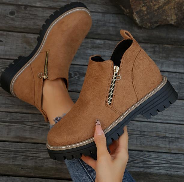 Embroidered ankle boots, knight boots, thick heels, 40-43 43
Embroidered ankle boots, knight boots, thick heels, 40-43 43