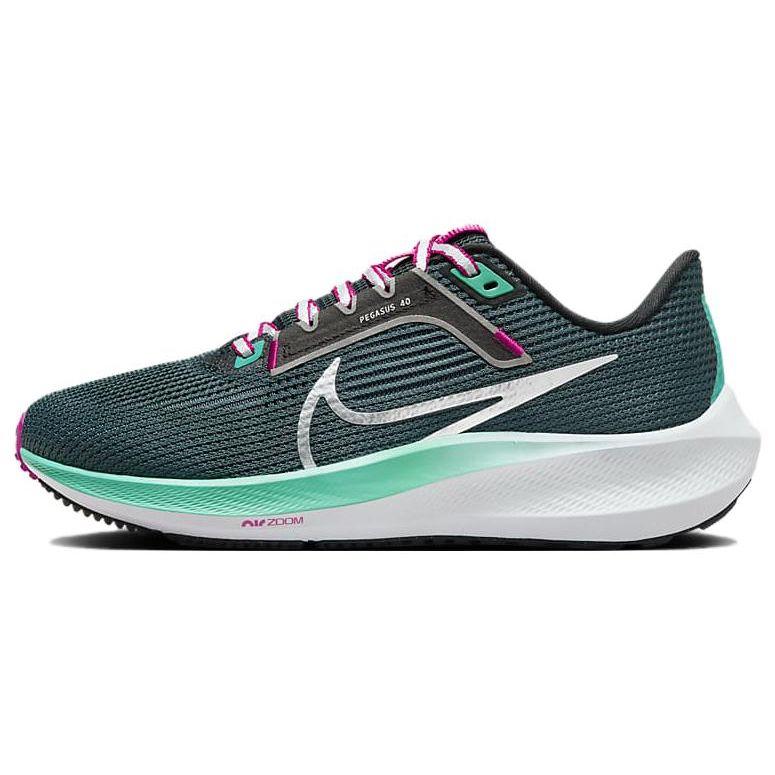 Nike Кроссовки женские Air Zoom Pegasus 40 Deep Jungle зеленые металлик-серебристый черный DV3854-301 36.5
Nike Кроссовки женские Air Zoom Pegasus 40 Deep Jungle зеленые металлик-серебристый черный DV3854-301 36.5