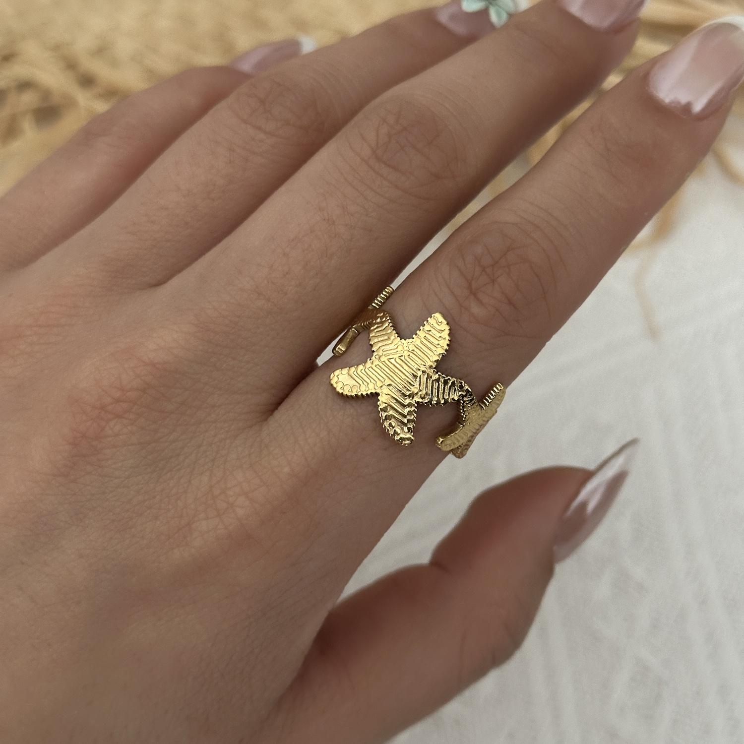 Stainless Steel Geometric Opening Rings For Women Gold Color Banana Leaf Flower Finger Ring Daily Party All-Match Jewelry Gift
Stainless Steel Geometric Opening Rings For Women Gold Color Banana Leaf Flower Finger Ring Daily Party All-Match Jewelry Gift