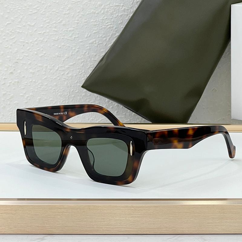 Original Light Luxury Tortoise Cat Eye Sunglasses for Men Classical Street Fashion Thick Acetate Solar Glasses for Male As pictures
Original Light Luxury Tortoise Cat Eye Sunglasses for Men Classical Street Fashion Thick Acetate Solar Glasses for Male As pictures