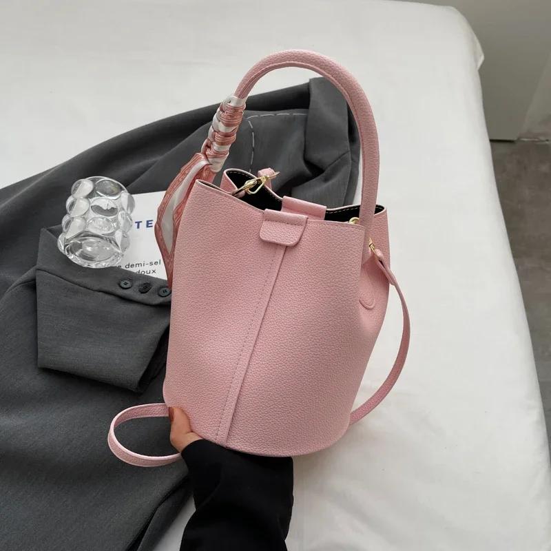 New Summer Versatile Small Person One Shoulder Crossbody Bucket Portable Bag Advanced Sense Premium Durable Quality
New Summer Versatile Small Person One Shoulder Crossbody Bucket Portable Bag Advanced Sense Premium Durable Quality