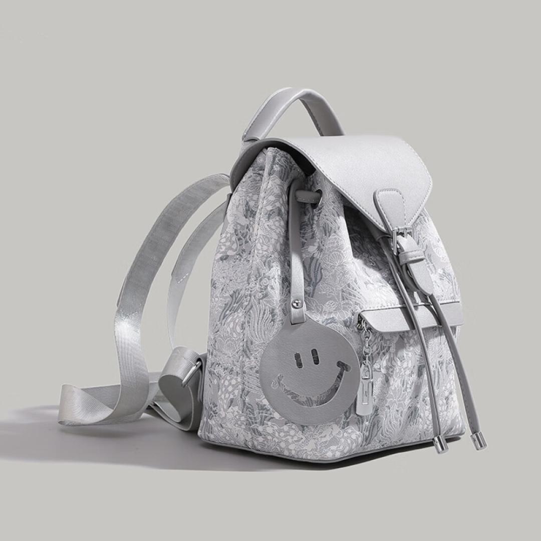 Рюкзак с вышивкой Feeling, школьный рюкзак 100, серый, длина 20 см, ширина 13 см, высота 23 см серебряный